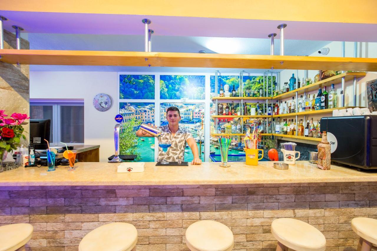 Aldebaran Hotel Apartments Лименария Экстерьер фото